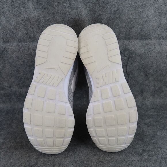 Nike Shoes Womens 9 Sneaker Tanjun Athletic Lifestyle Trainer Comfort Grey White - Picture 9 of 12